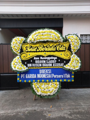 Papan Bunga Duka di Dukupuntang