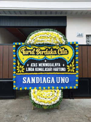 Papan Bunga Duka di Dukupuntang